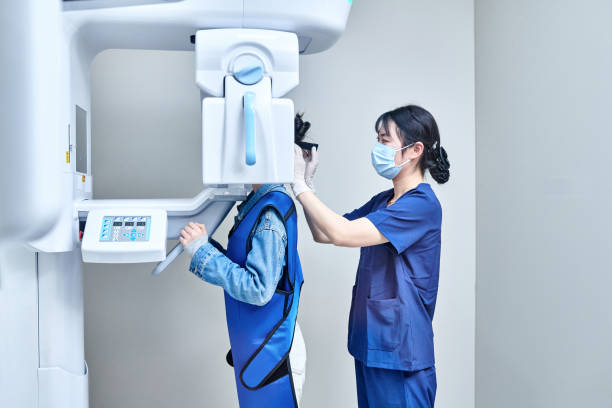 Best Mobile Emergency Dentist in Cudahy, CA
